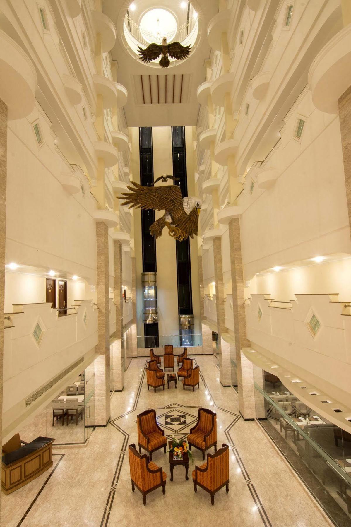 Shenbaga Hotel And Convention Centre Puducherry Eksteriør billede